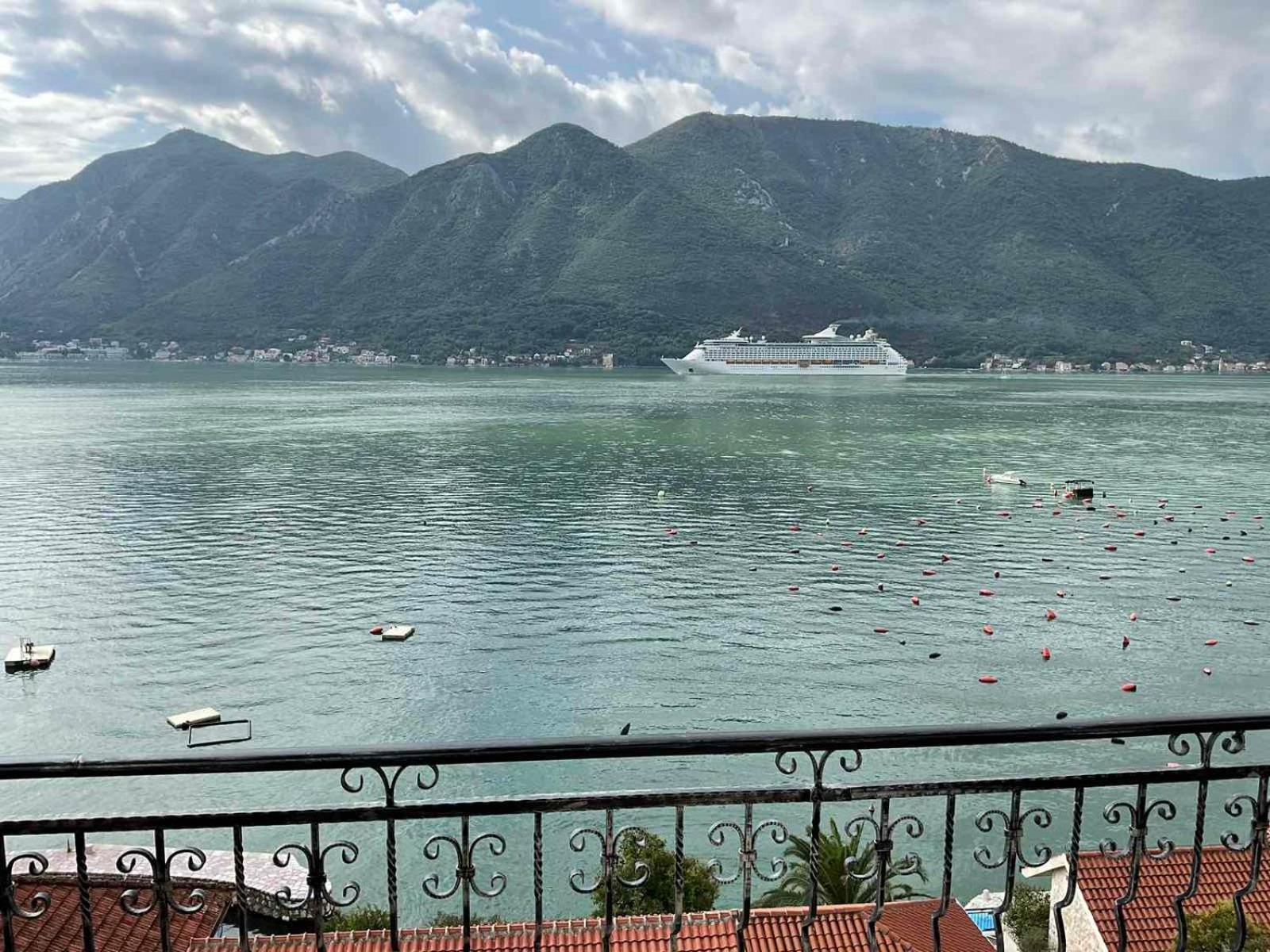 Glosy Kotor Kültér fotó